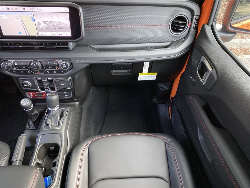 New 2025 Jeep Gladiator Rubicon w/ Safety Group image 17