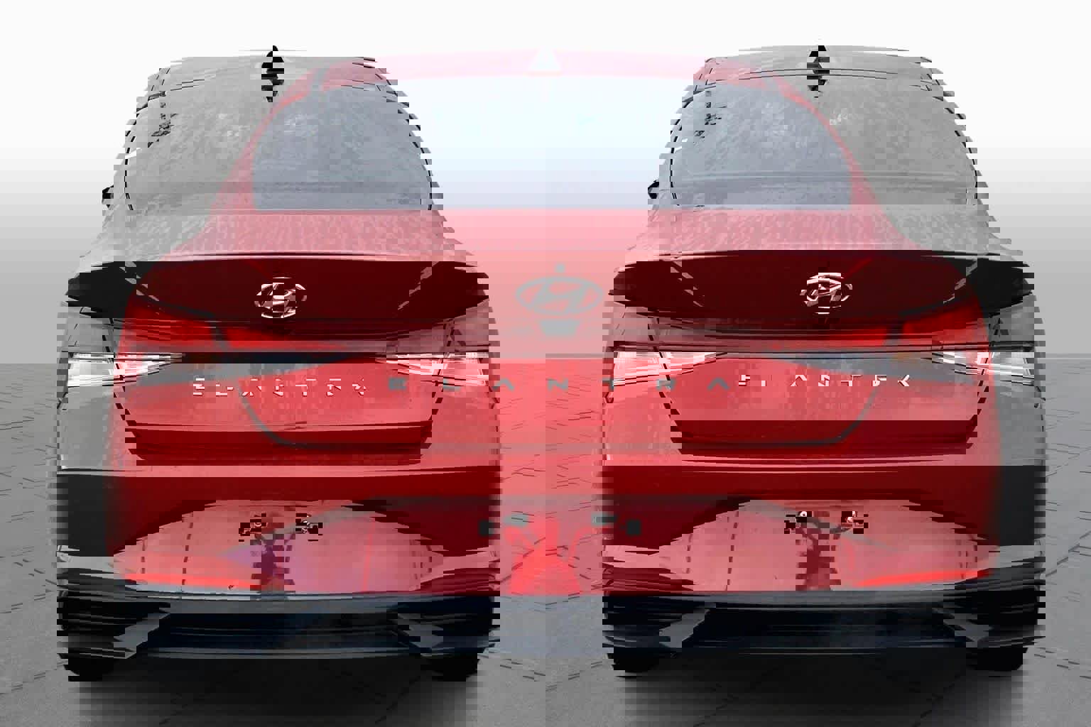 Used 2023 Hyundai Elantra SEL w/ Convenience Package image 4