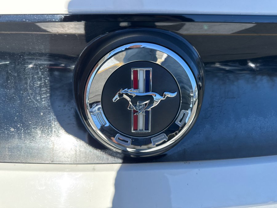Used 2013 Ford Mustang Premium image 36