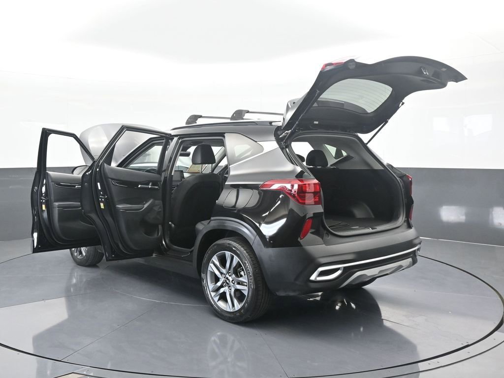 Used 2023 Kia Seltos S image 69