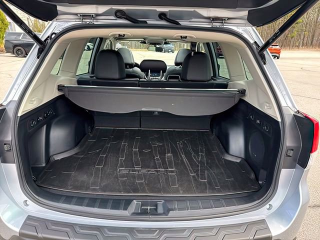 Used 2023 Subaru Forester Limited AWD/4WD image 24