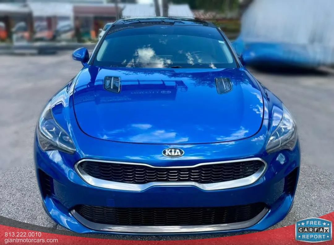Used 2019 Kia Stinger w/ Option Group 015 RWD image 2