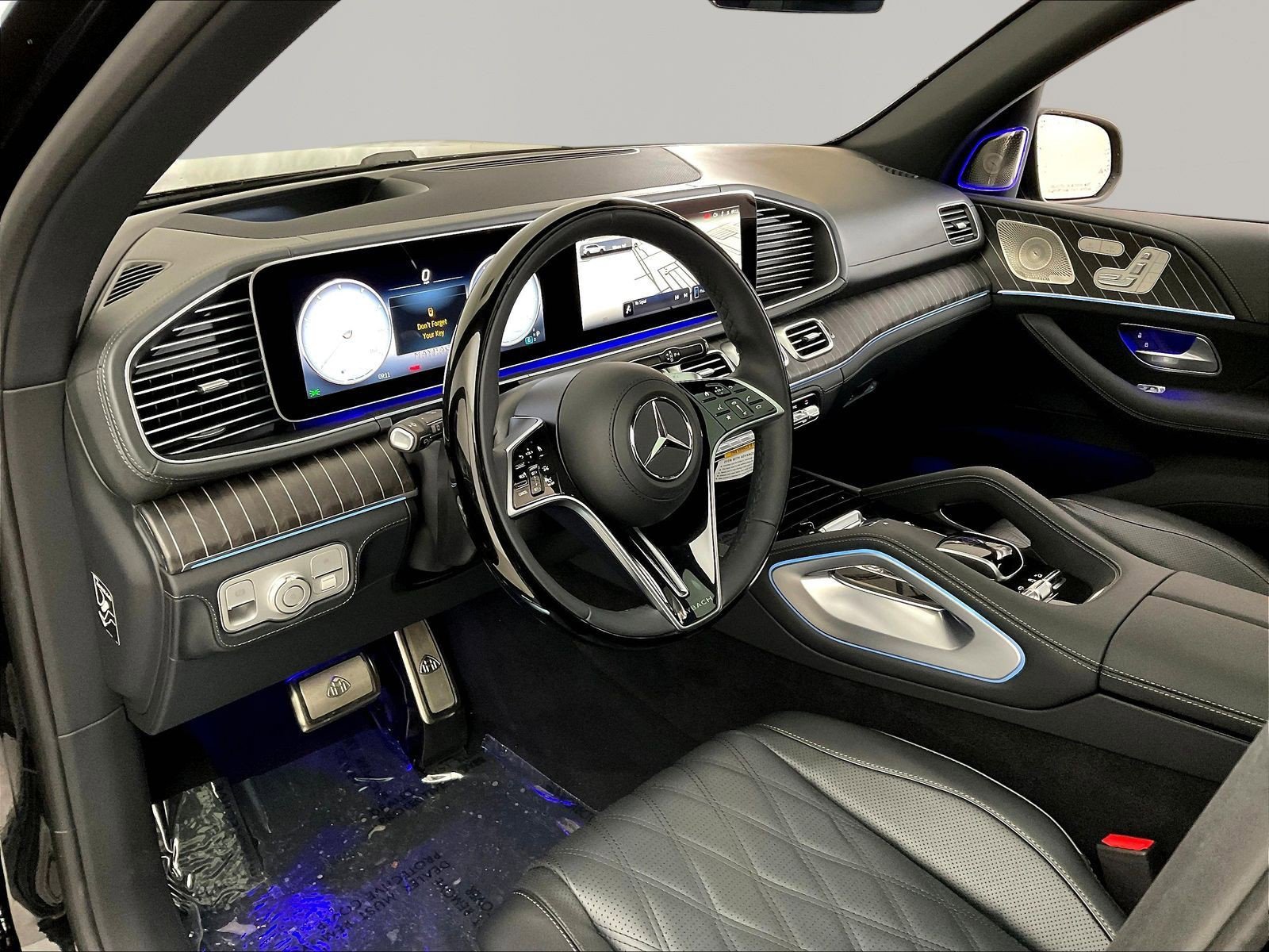 New 2026 Mercedes-Benz Maybach GLS 600 4MATIC image 14