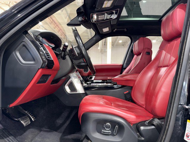 Used 2016 Land Rover Range Rover Autobiography image 46