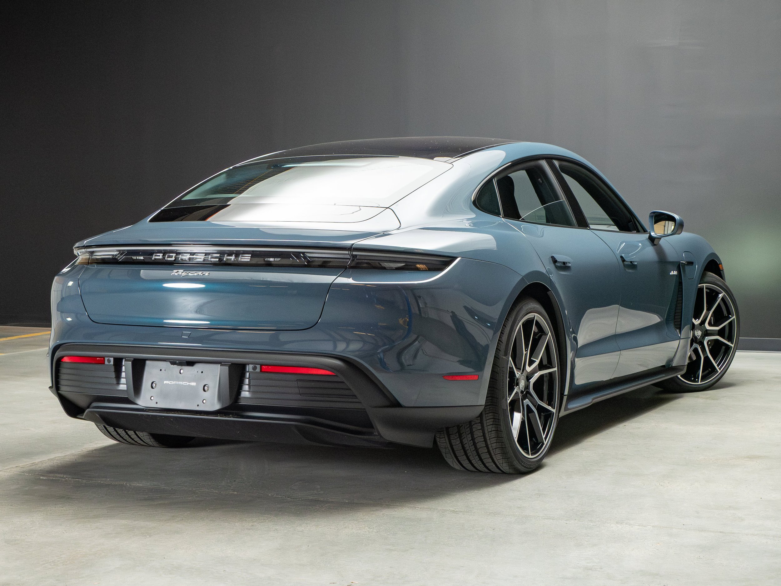 New 2026 Porsche Taycan RWD image 7