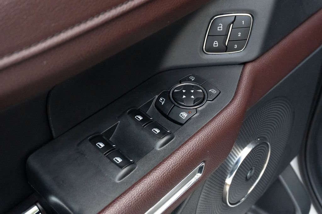 Used 2024 Ford Expedition Max Limited AWD/4WD image 19