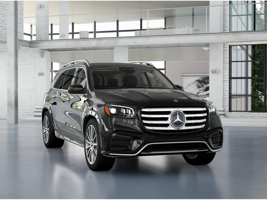 Used 2025 Mercedes-Benz GLS 450 4MATIC image 9