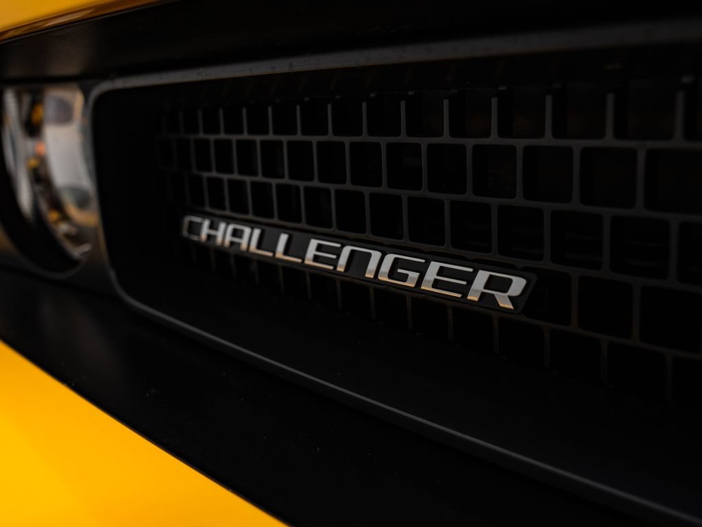 Used 2012 Dodge Challenger SRT8 Yellow Jacket w/ Premium Sound Group RWD image 3