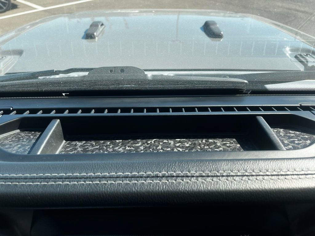 Used 2020 Jeep Wrangler Unlimited Sahara image 27