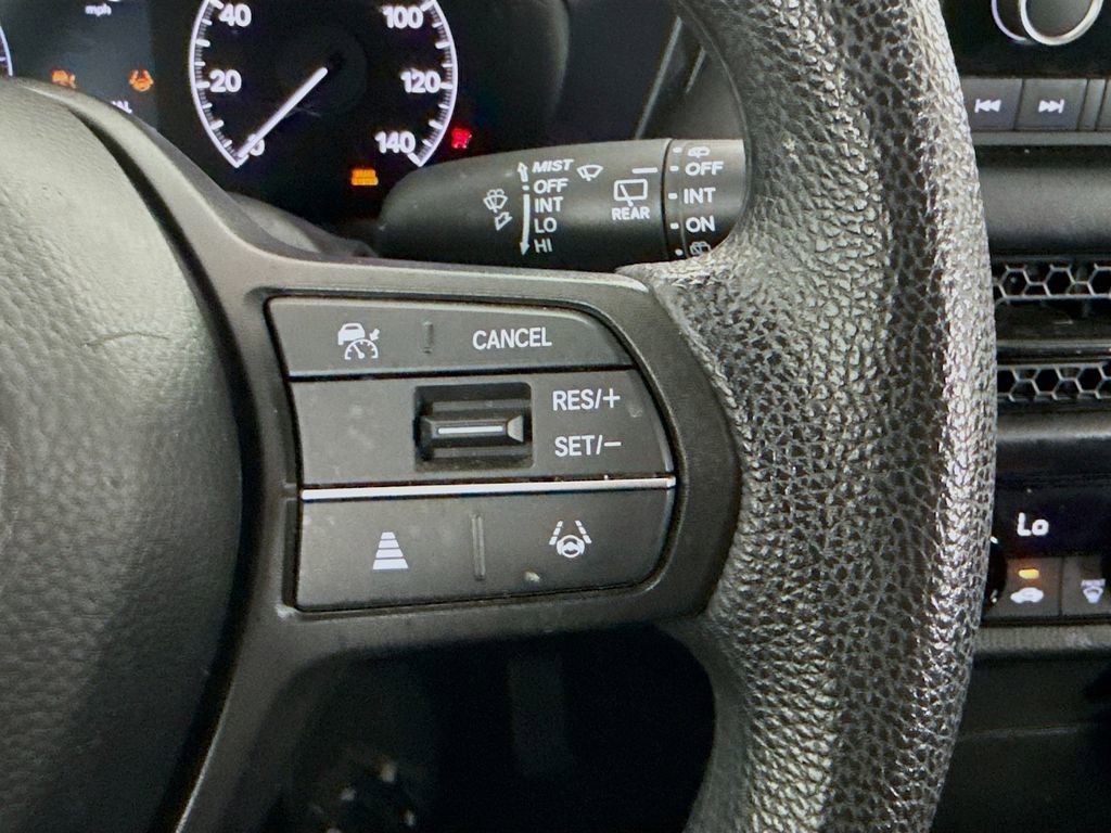 Certified 2023 Honda HR-V LX image 12