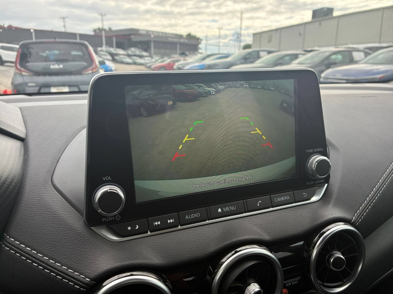 Used 2025 Nissan Sentra SV FWD image 20