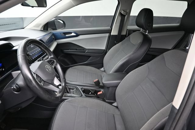 Used 2022 Volkswagen Taos SE FWD image 22
