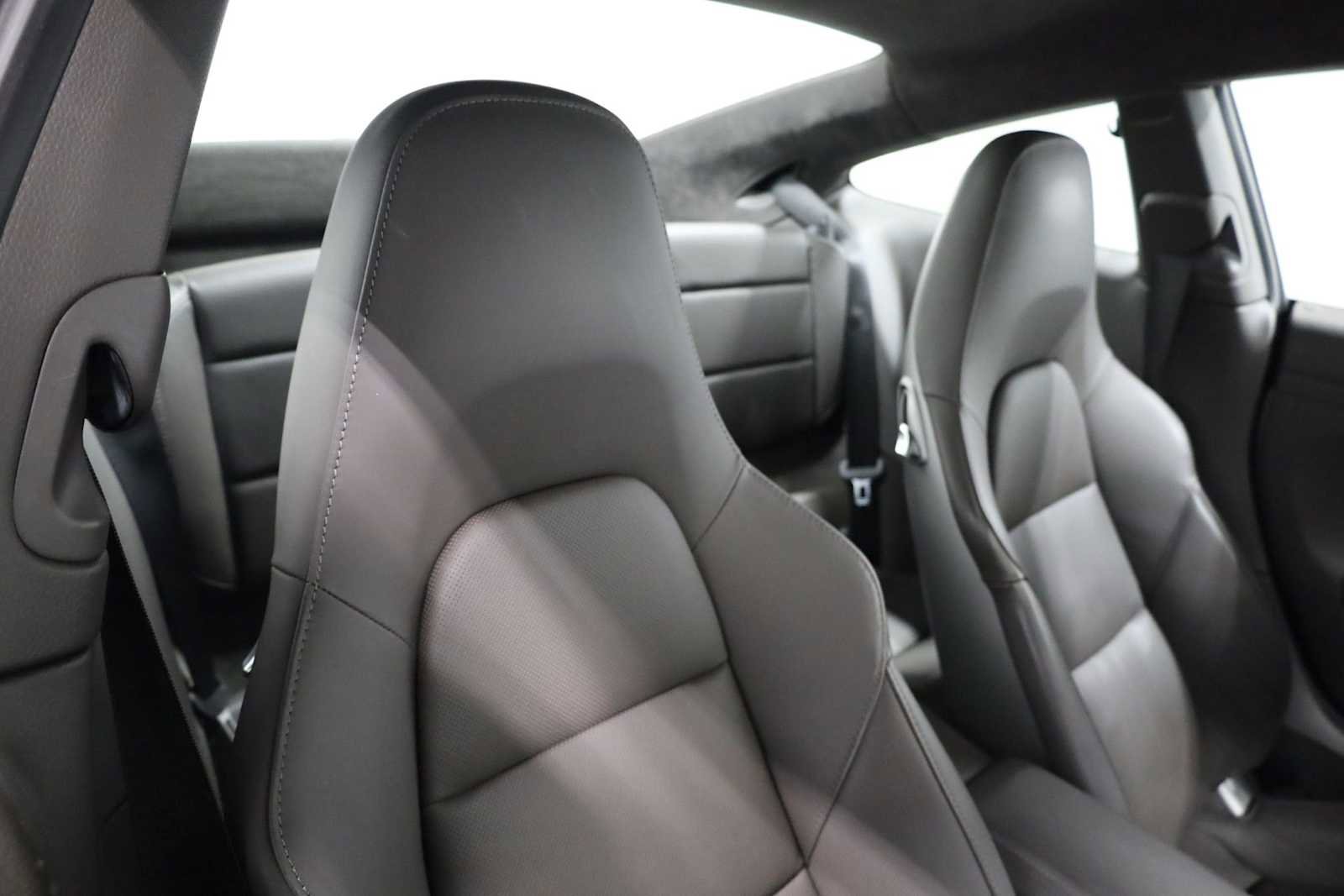 Certified 2018 Porsche 911 Carrera 4S image 21