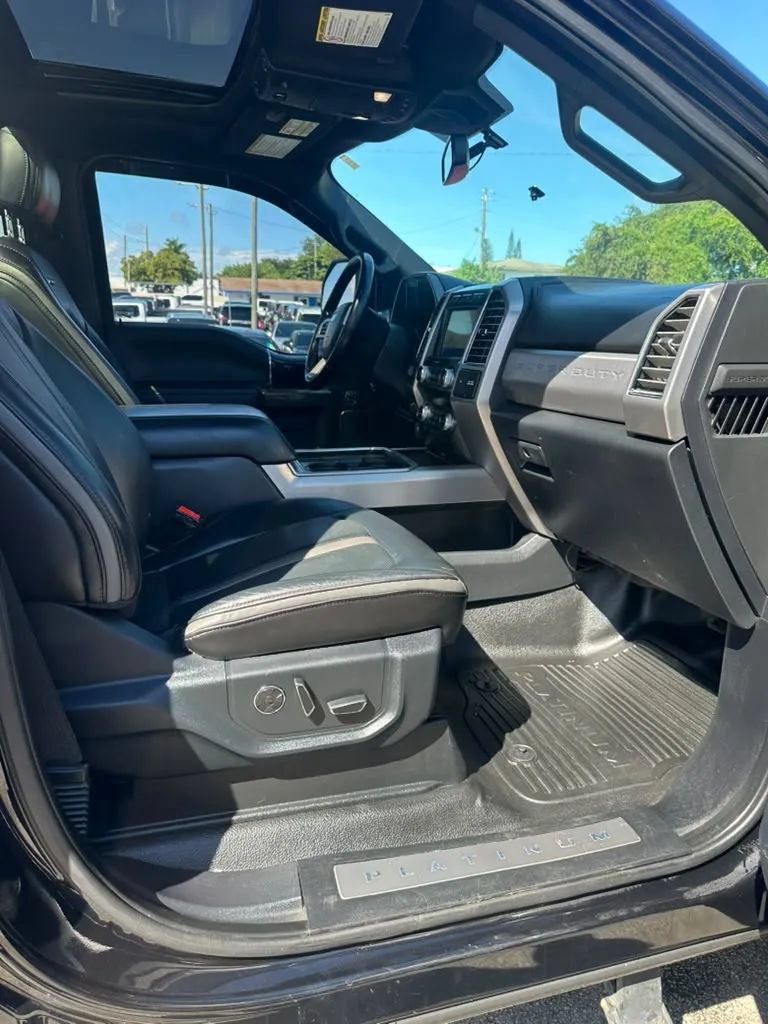 Used 2020 Ford F250 Platinum w/ FX4 Off-Road Package AWD/4WD image 15