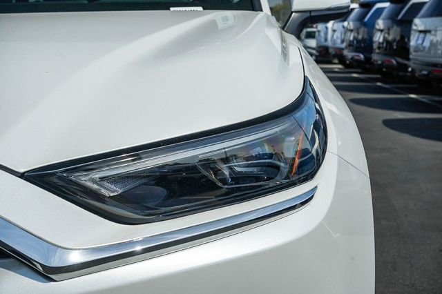 Used 2024 Toyota Grand Highlander Limited image 10