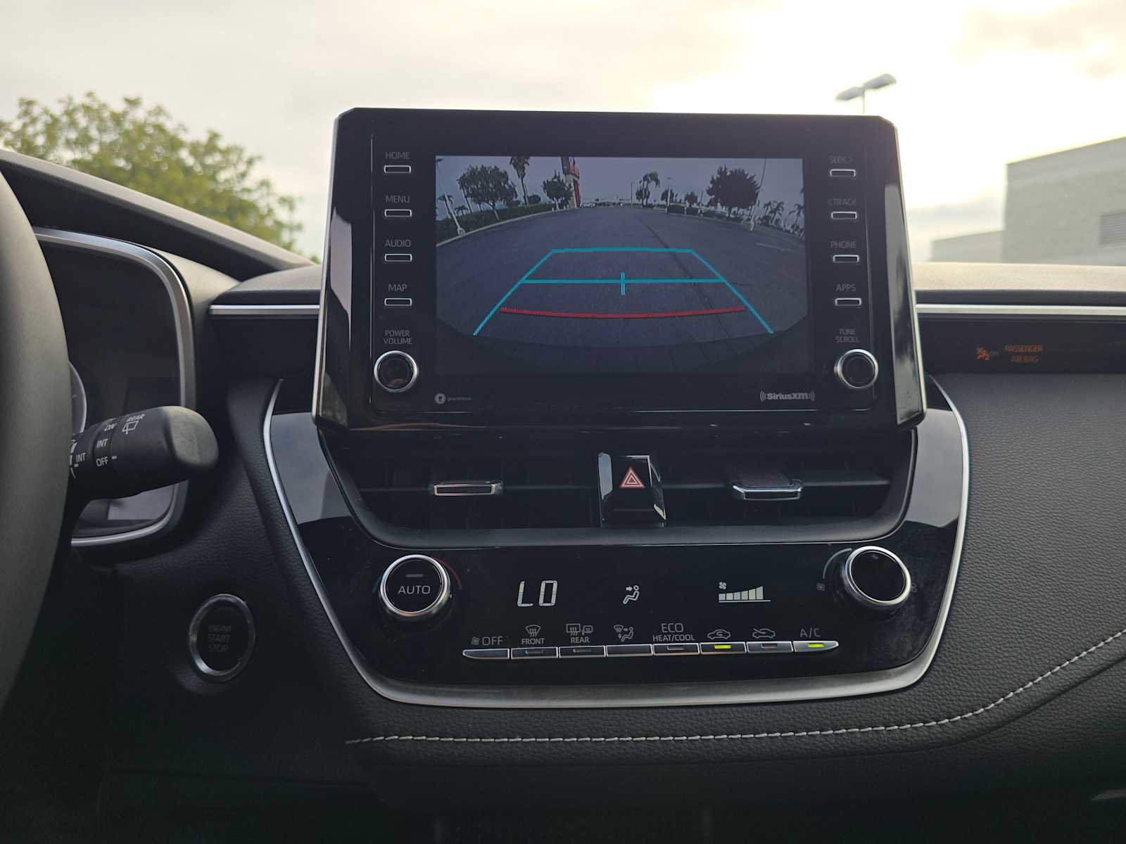 Used 2021 Toyota Corolla SE image 28