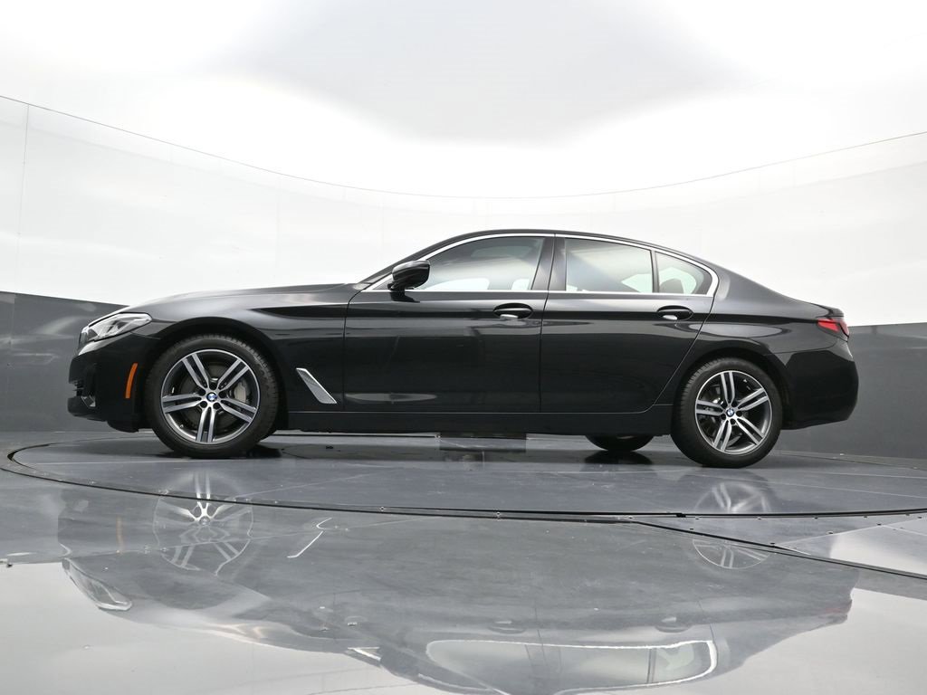 Used 2022 BMW 530i xDrive w/ Convenience Package image 24