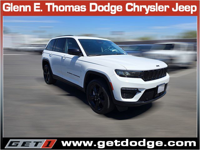Certified 2023 Jeep Grand Cherokee Limited w/ Luxury Tech Group II image 1