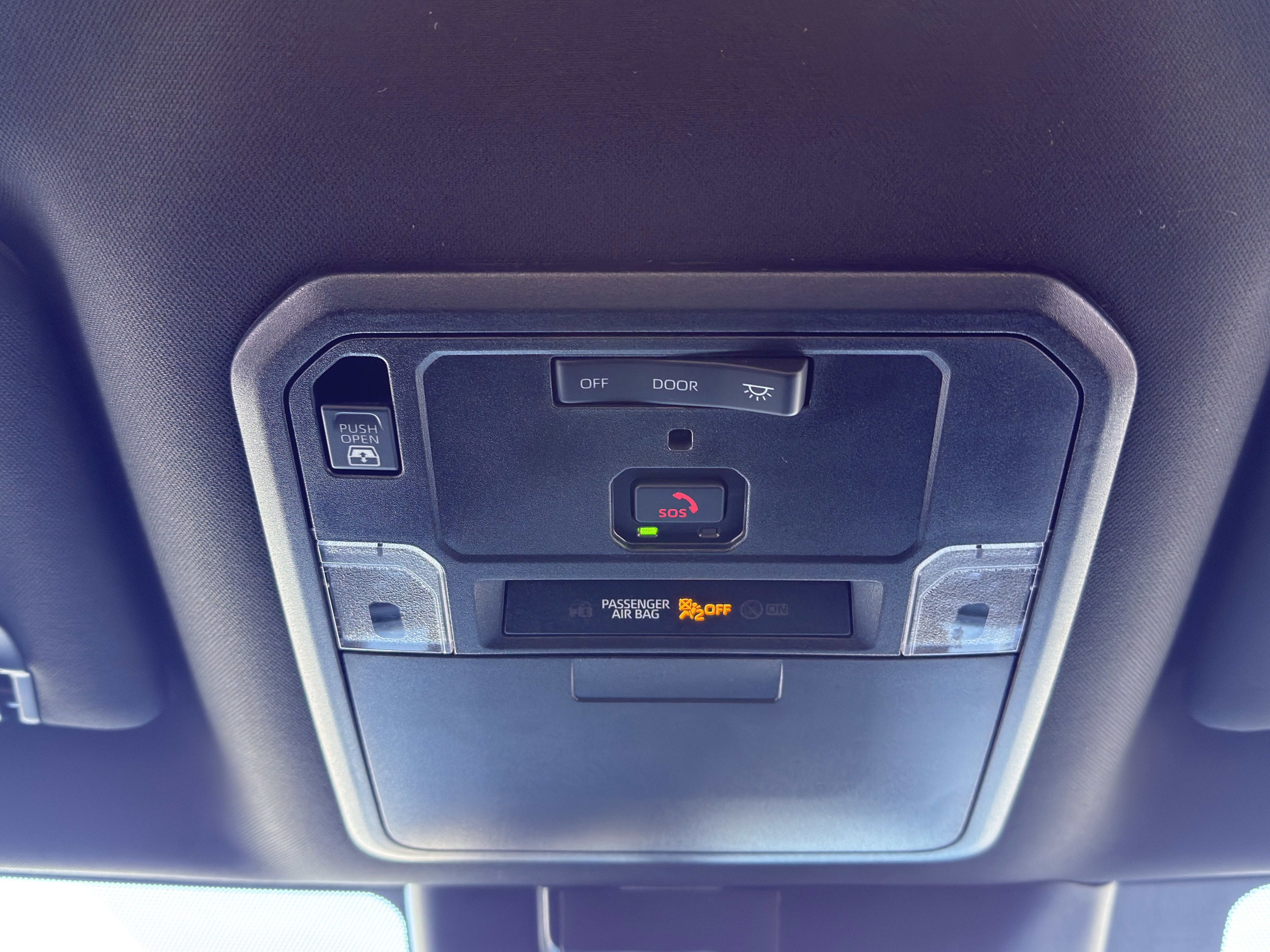 Used 2025 Toyota Tundra Limited image 36