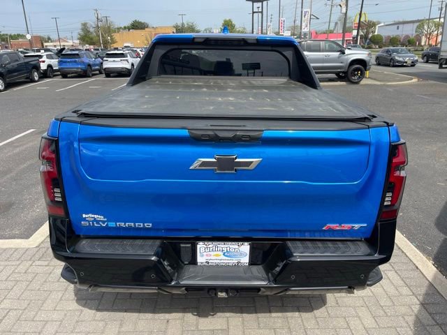 Used 2025 Chevrolet Silverado EV RST image 7