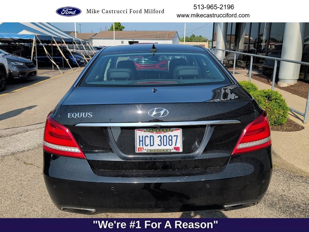 Used 2014 Hyundai Equus Signature RWD image 9
