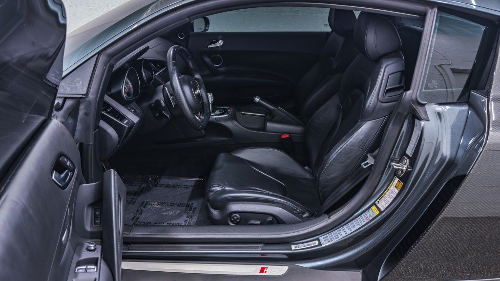 Used 2014 Audi R8 V8 AWD/4WD image 16