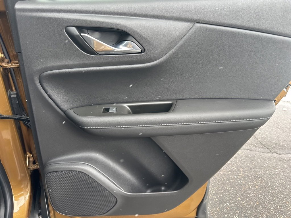 Used 2019 Chevrolet Blazer LT w/ Sun and Wheels Package image 27