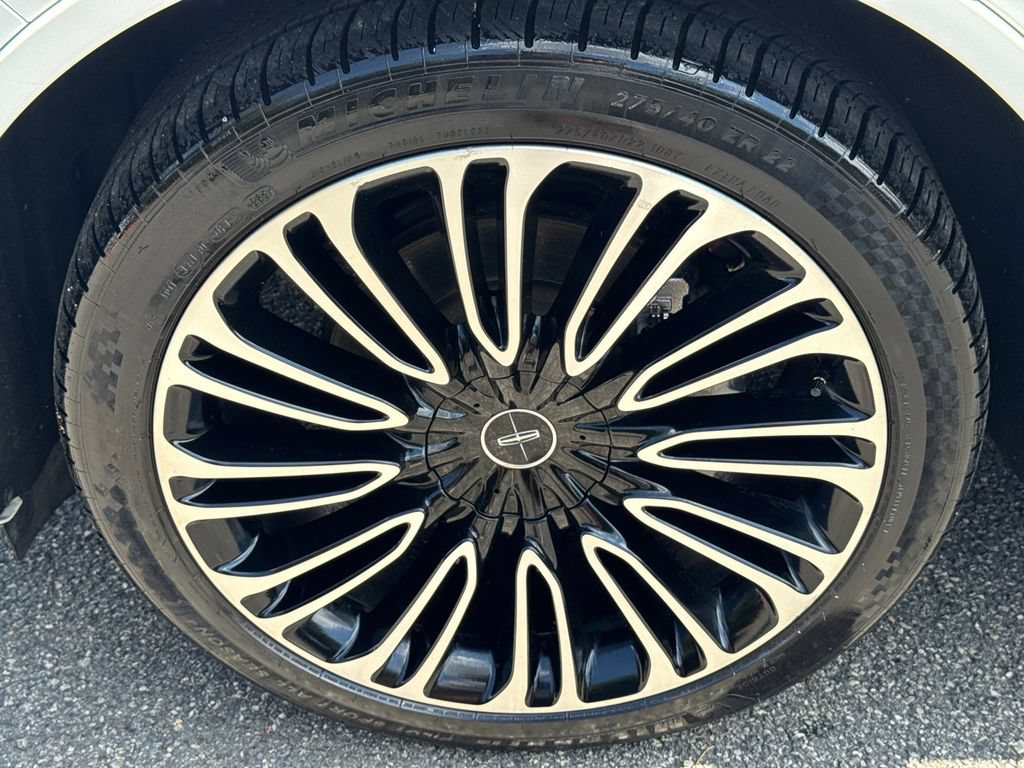 Used 2020 Lincoln Aviator Black Label w/ Dynamic Handling Package AWD/4WD image 11