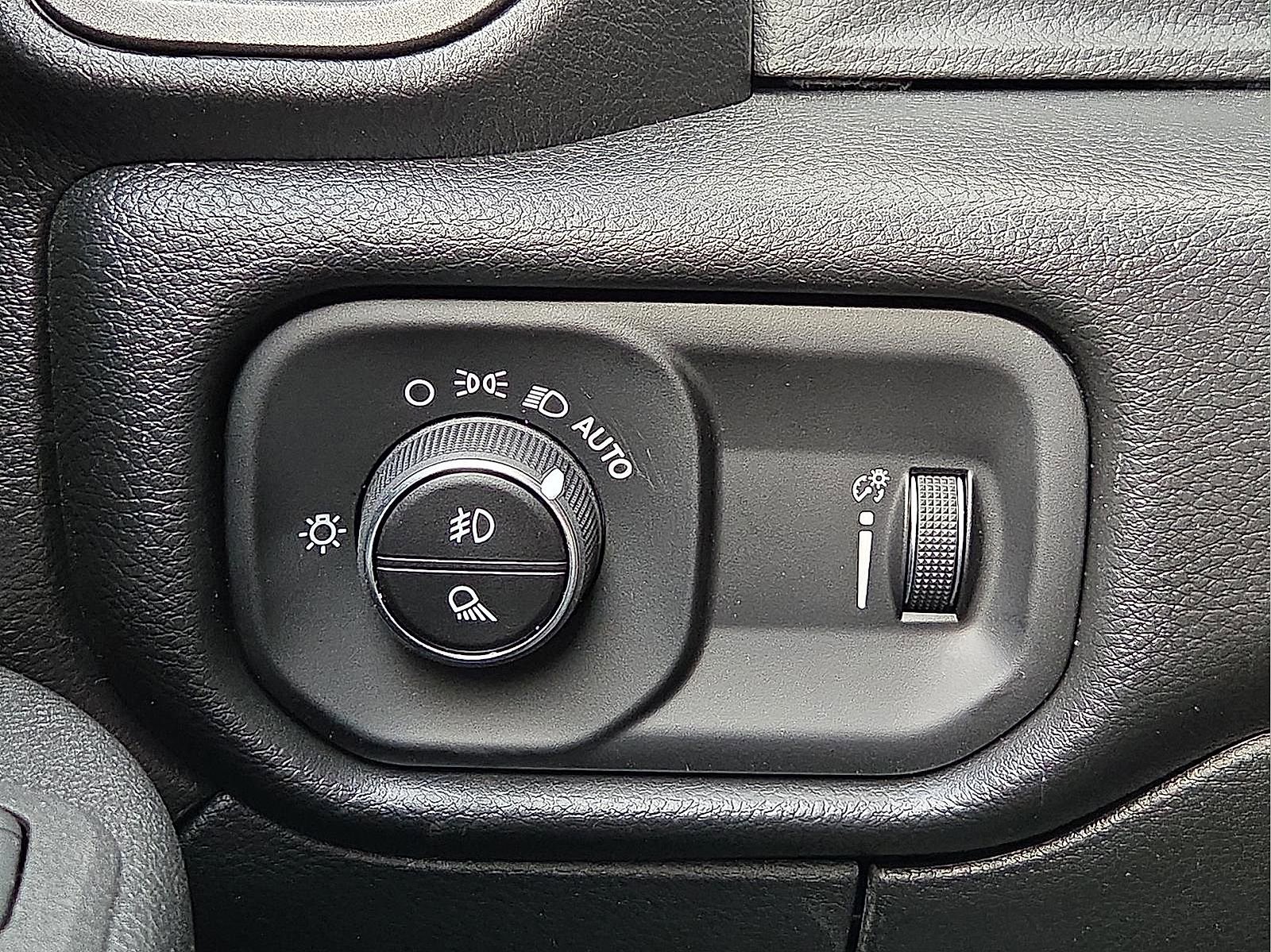 New 2026 RAM 3500 Tradesman image 21