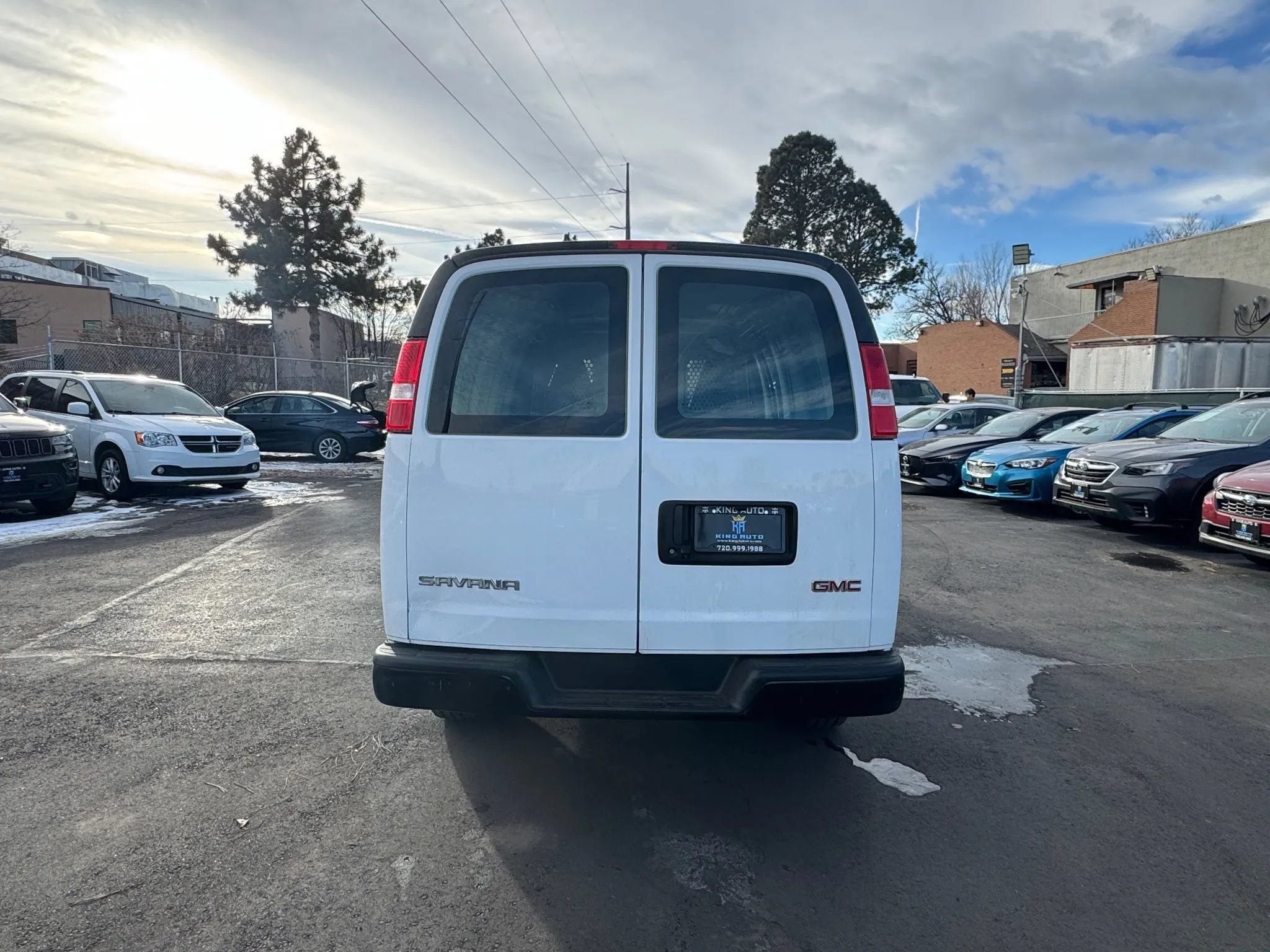 Used 2021 GMC Savana 2500 w/ Driver Convenience Package RWD image 6
