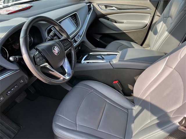 Used 2024 Buick Enclave Premium image 27