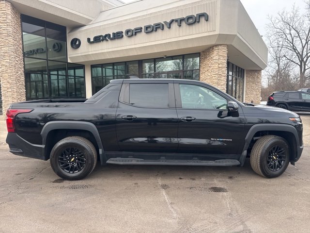 Used 2024 Chevrolet Silverado EV W/T image 2