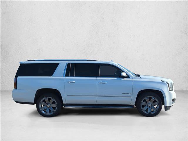 Used 2017 GMC Yukon XL Denali w/ Open Road Package RWD image 4
