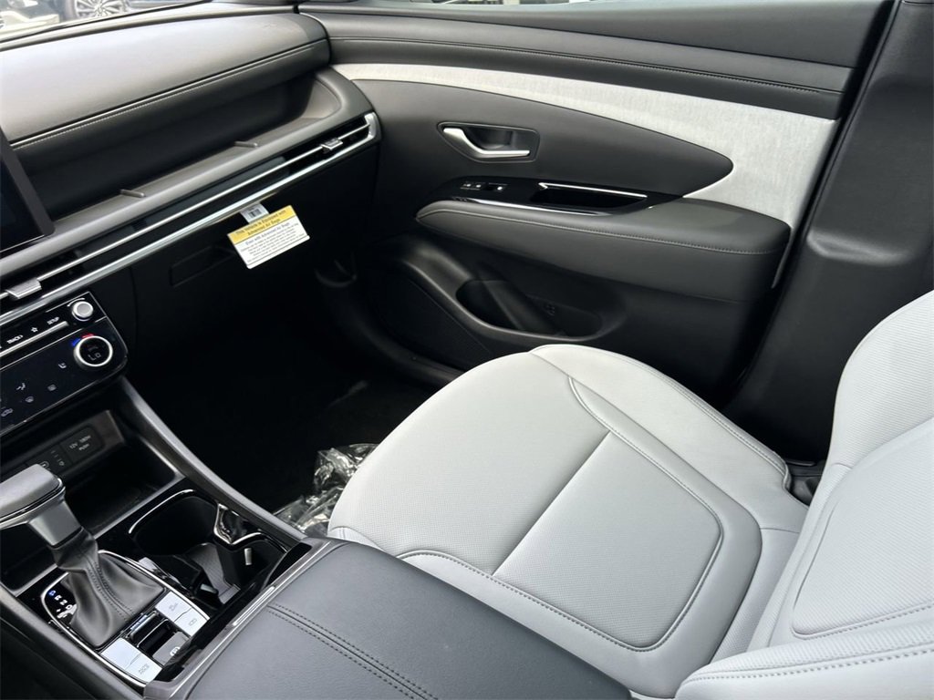 New 2025 Hyundai Santa Cruz SEL image 6