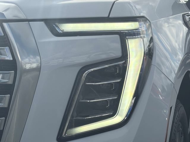 New 2026 GMC Yukon XL Denali w/ Sun & Power Step Package AWD/4WD image 9