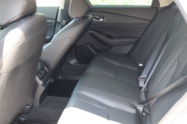Used 2025 Honda Accord Touring image 7