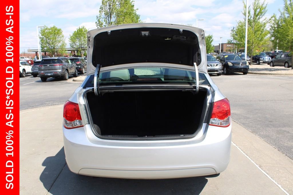 Used 2012 Chevrolet Cruze LS w/ Connectivity Package FWD image 9