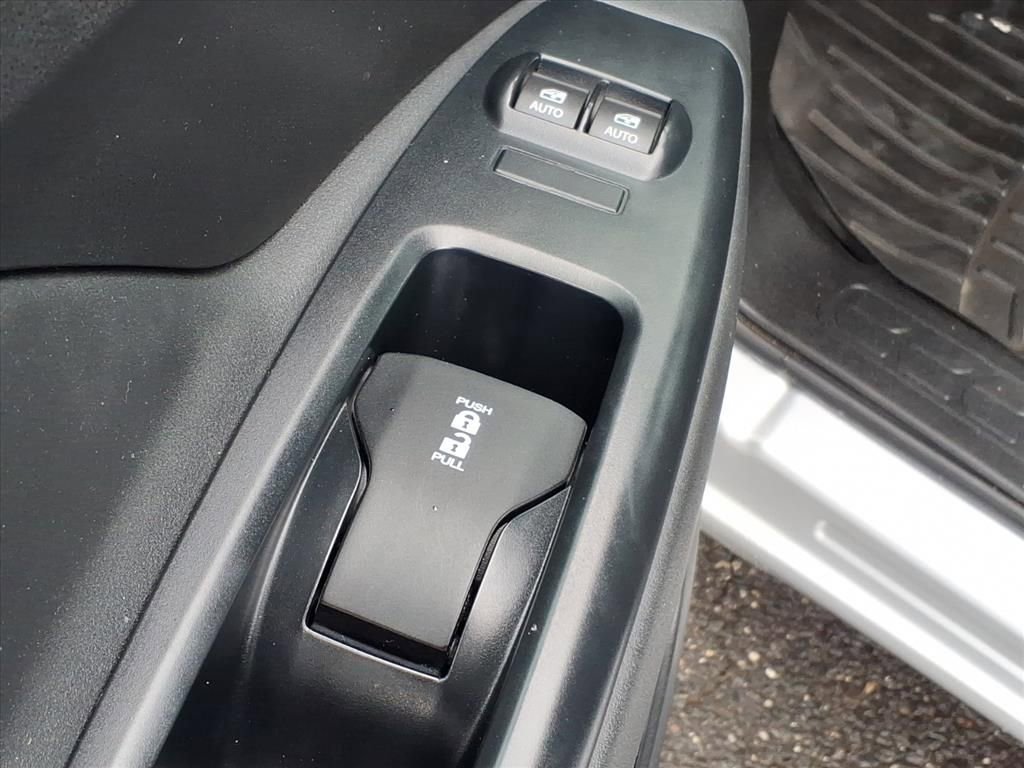 Used 2015 RAM ProMaster City Tradesman SLT w/ Rear Back-up Camera Group image 13