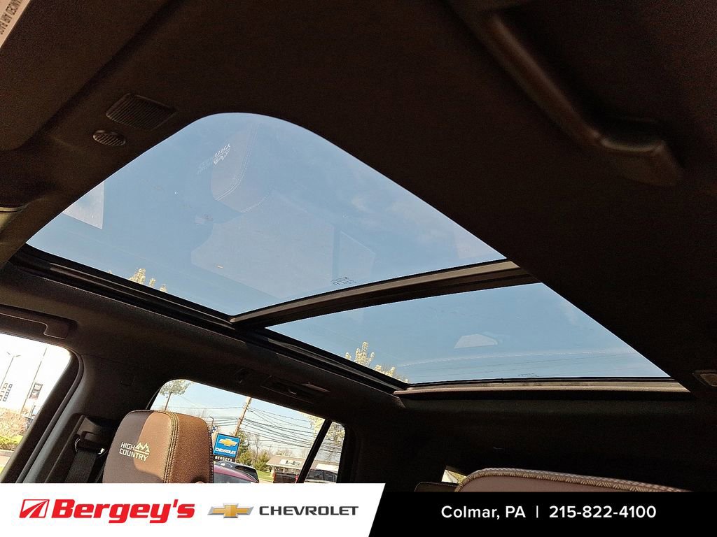 Used 2023 Chevrolet Tahoe High Country image 17