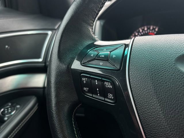 Used 2016 Ford Explorer Platinum image 44
