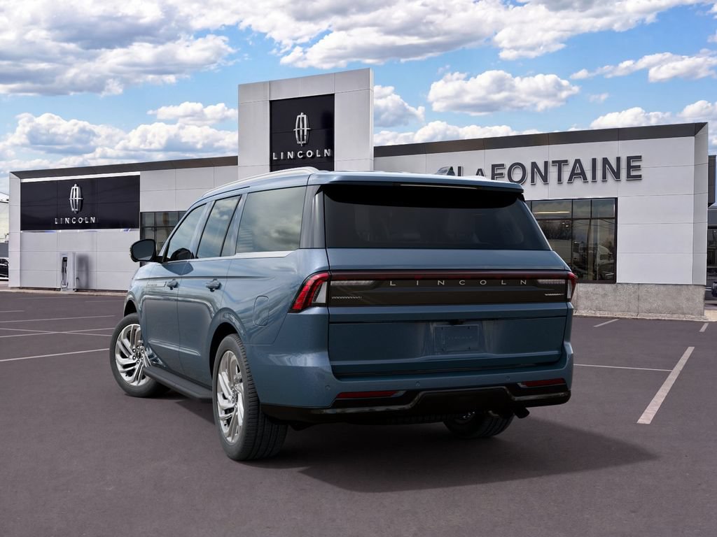 New 2027 Lincoln Navigator Premiere AWD/4WD image 8