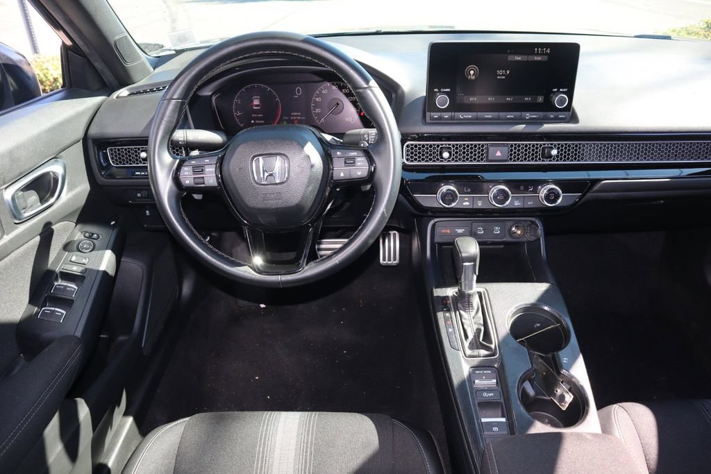 Used 2025 Honda Civic Sport image 17