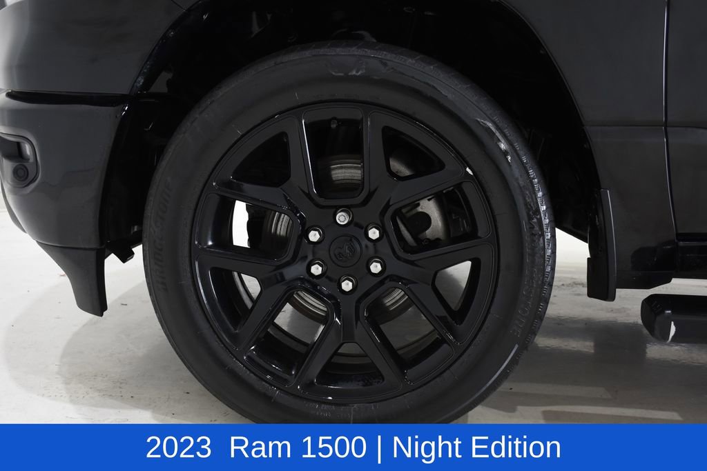 Used 2023 RAM 1500 Laramie AWD/4WD image 7