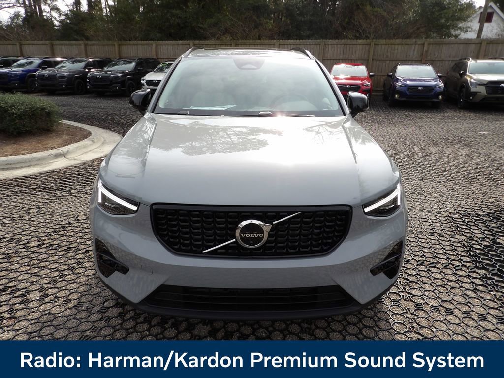 New 2026 Volvo XC40 B5 Ultra w/ Protection Package Premier AWD/4WD image 2