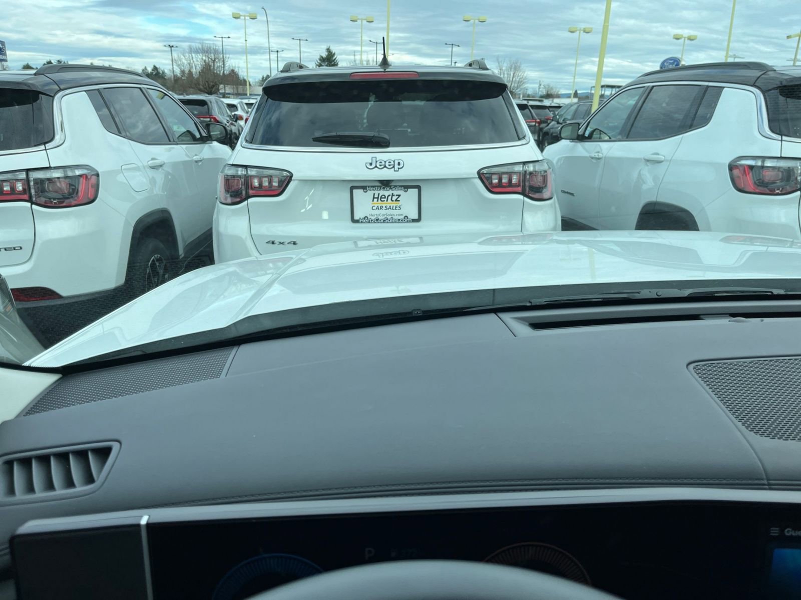 Used 2025 Hyundai Santa Fe SEL image 14