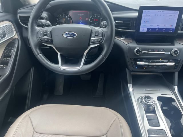 Used 2020 Ford Explorer Limited RWD image 13