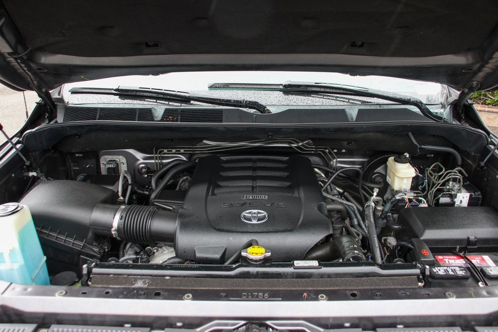 Used 2015 Toyota Tundra SR5 w/ TRD Off Road Package image 11