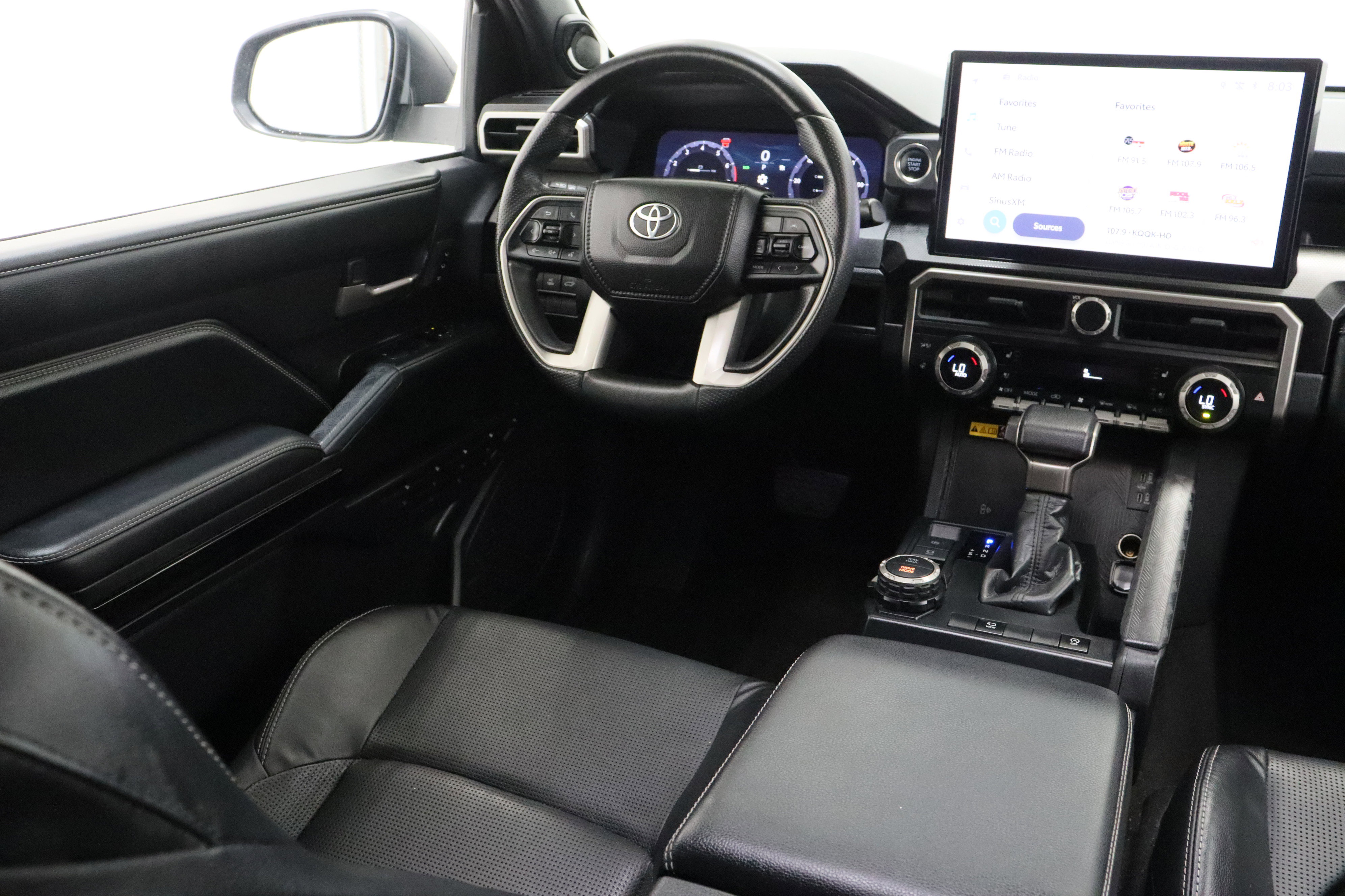 Certified 2025 Toyota 4Runner Limited image 34