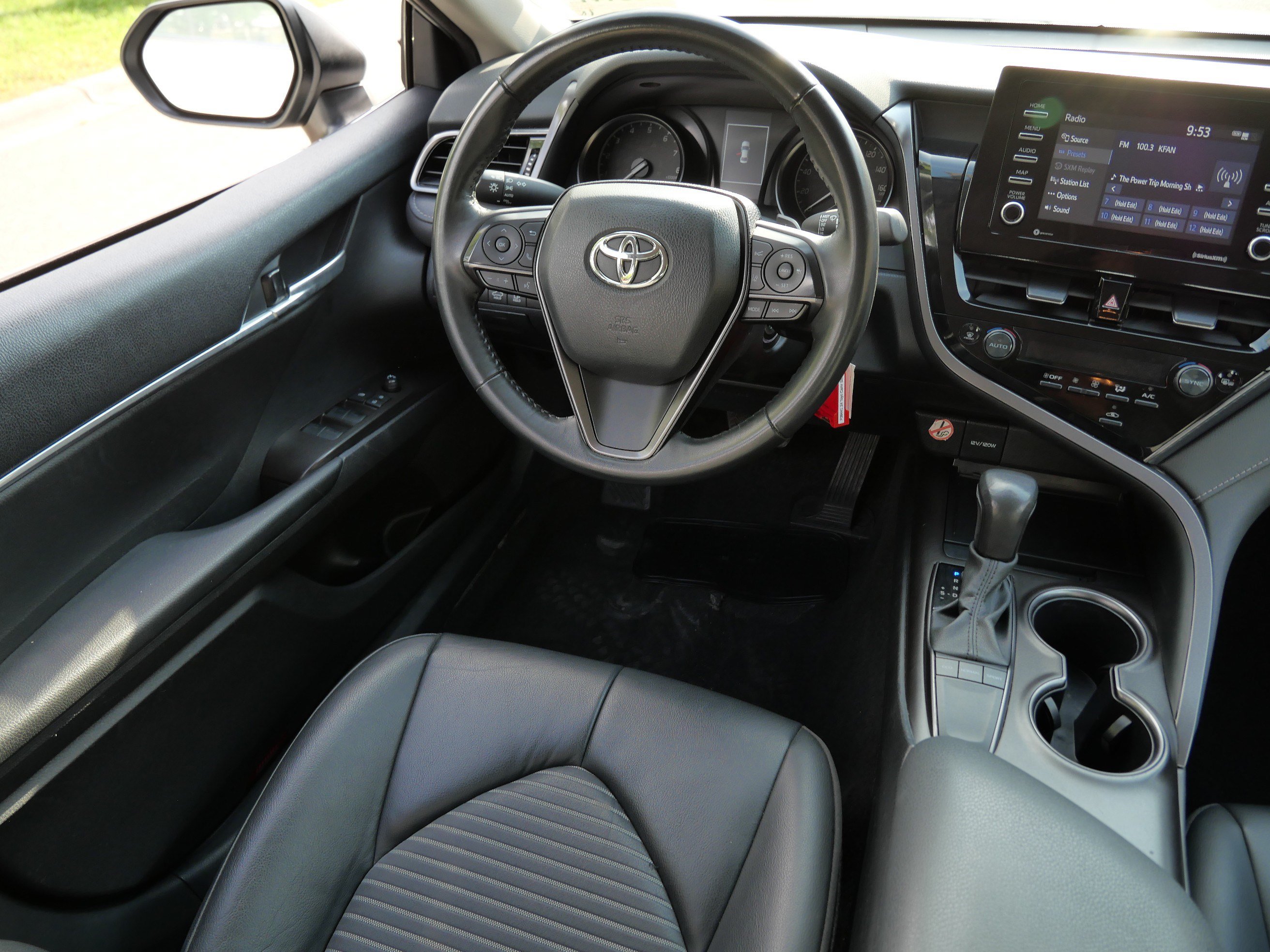 Certified 2024 Toyota Camry SE FWD image 10