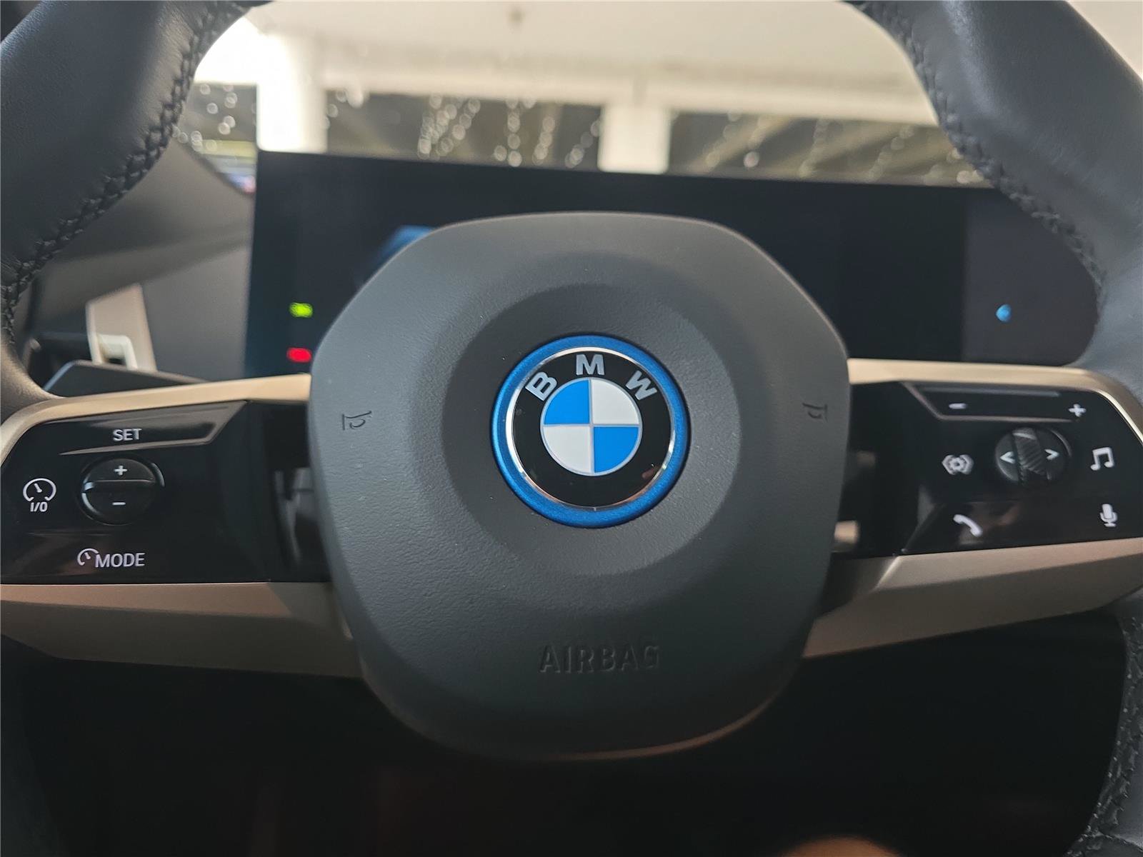 Certified 2024 BMW iX xDrive50 w/ Sport Package AWD/4WD image 21